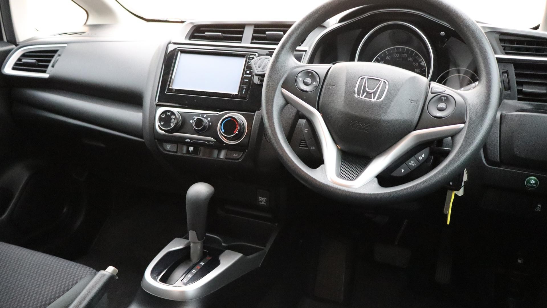 Honda Jazz image 4