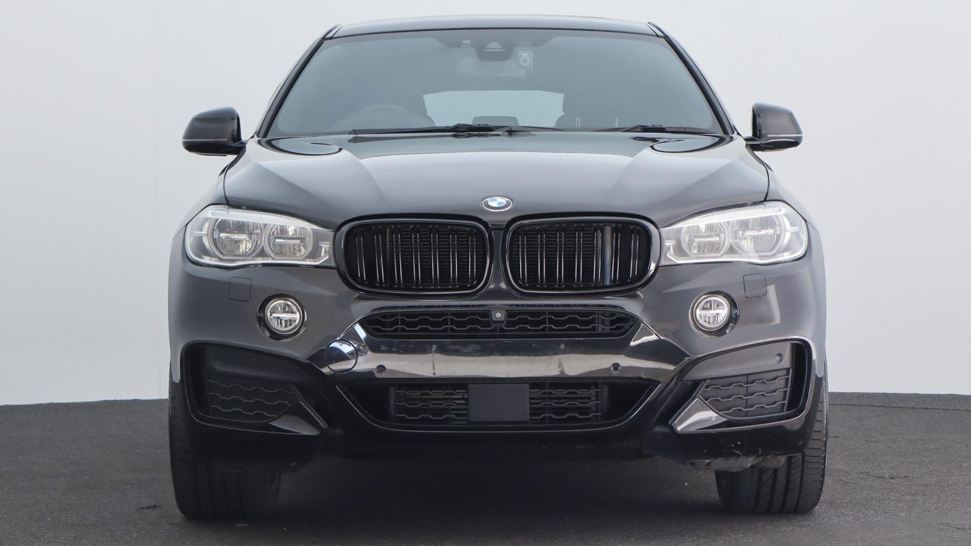 BMW X6 image 2