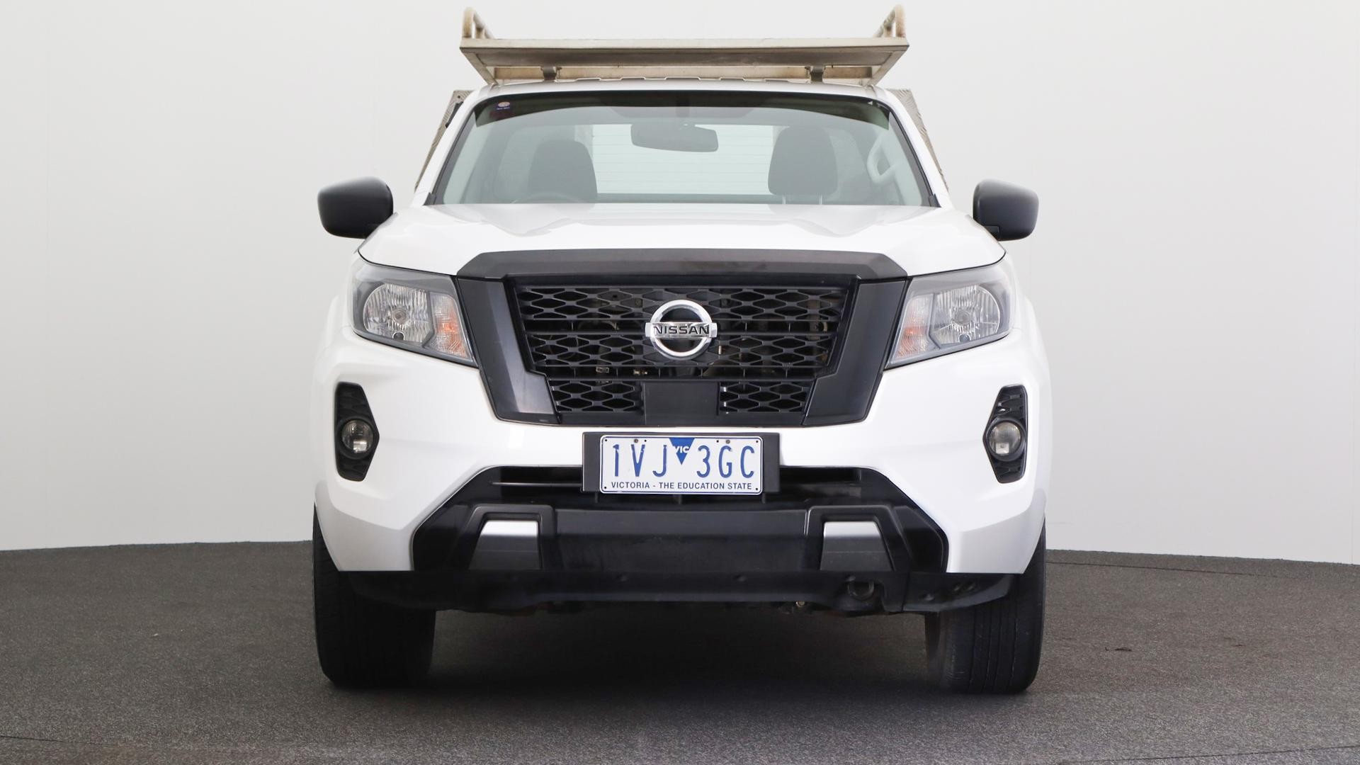Nissan Navara image 2