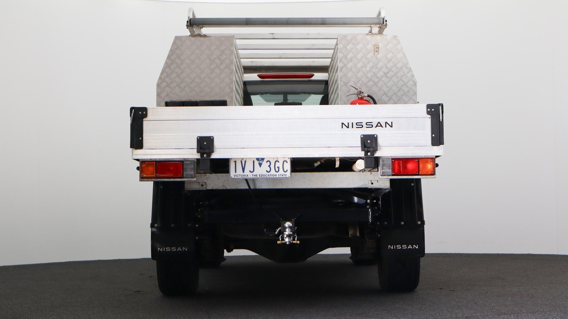 Nissan Navara image 3