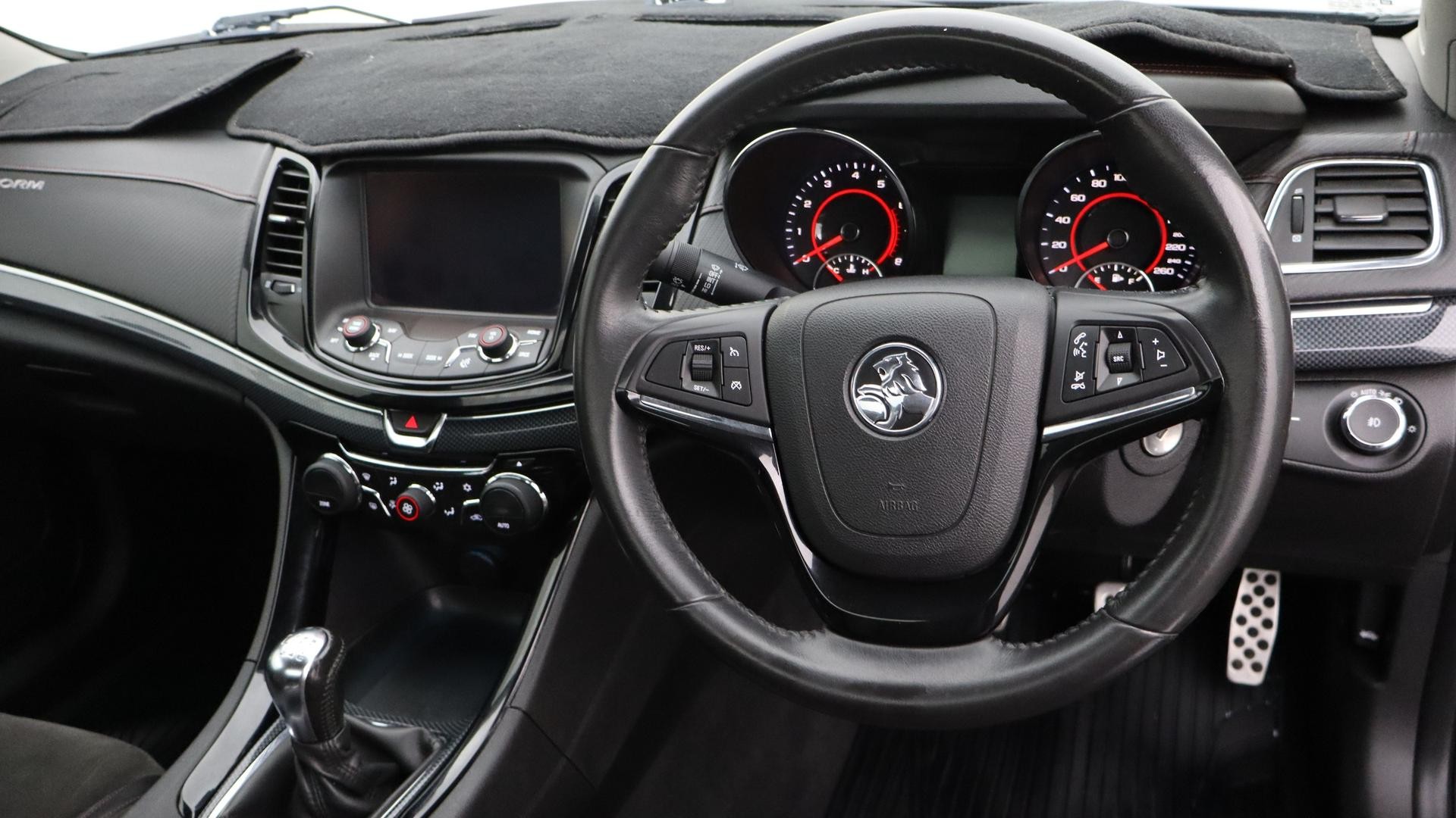 Holden Ute image 4