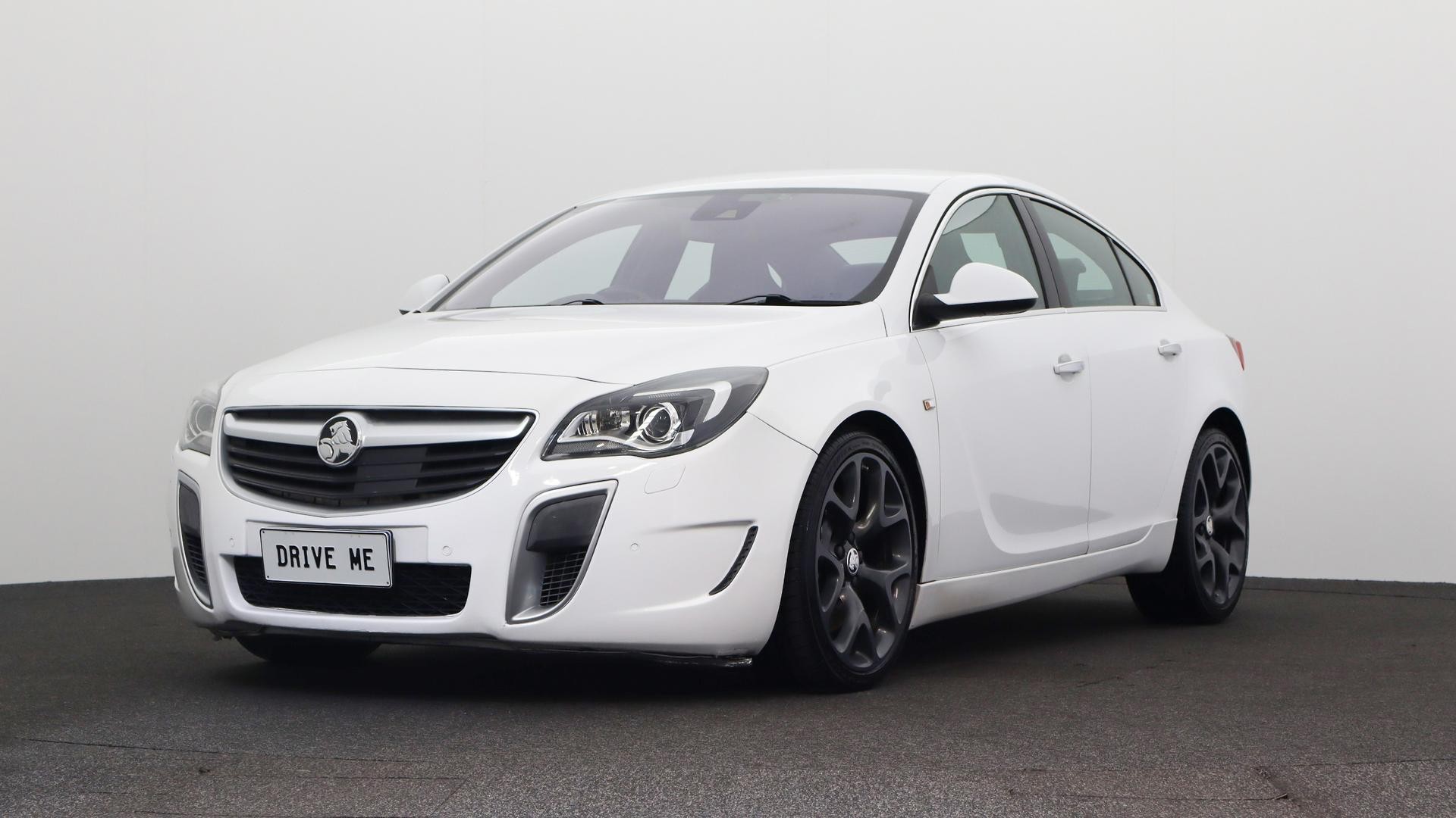 Holden Insignia image 1