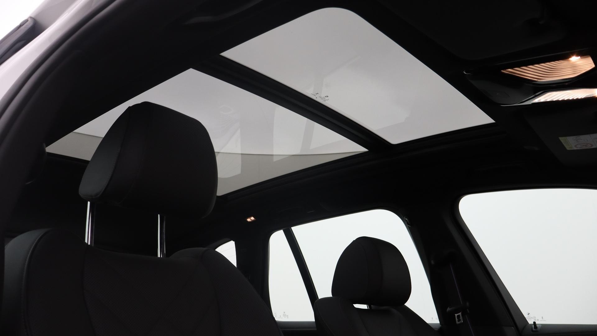BMW X5 image 4