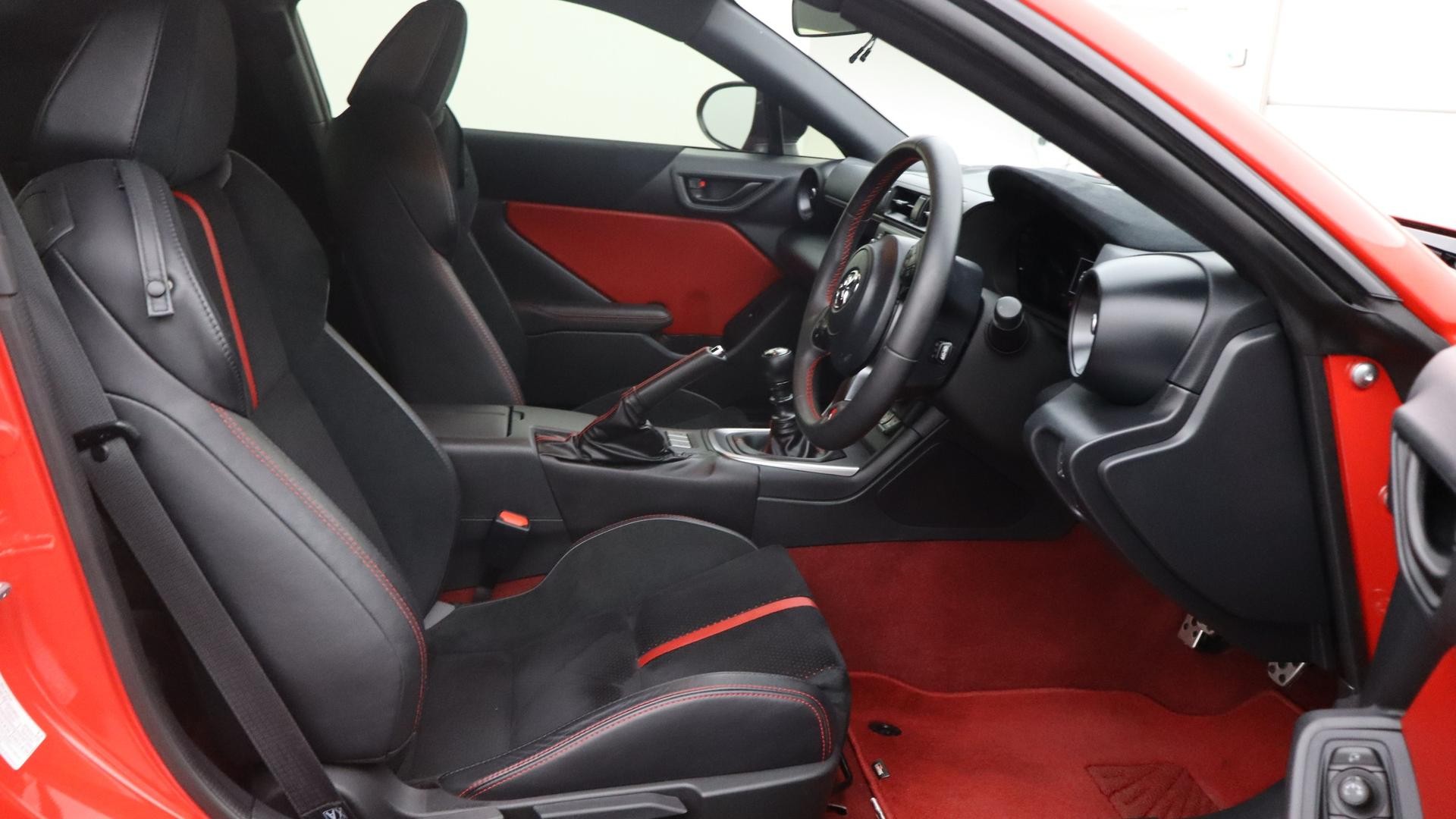 Toyota Gr86 image 4