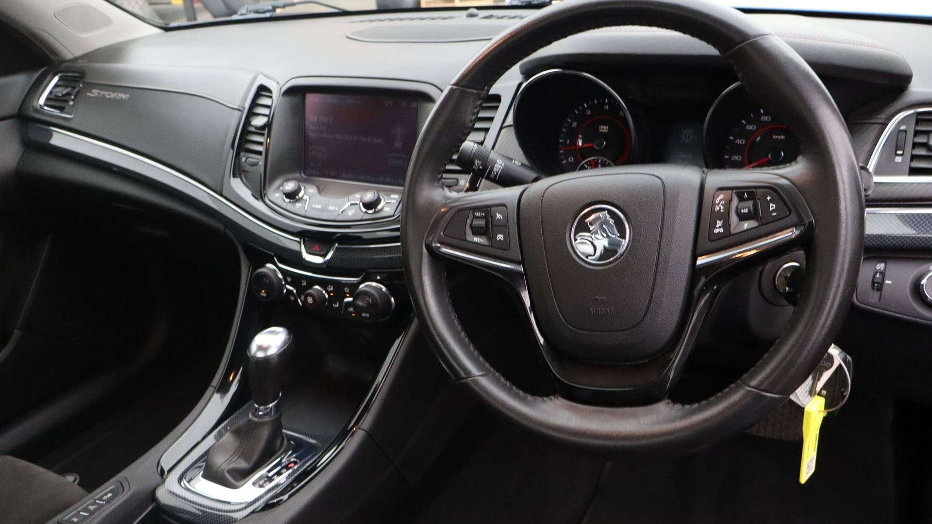 Holden Ute image 4