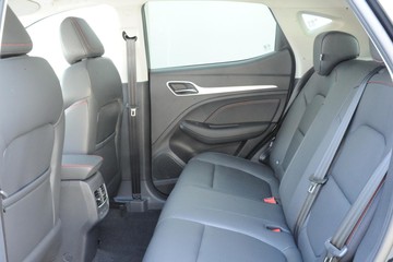 https://dvg-vehicle-assets.s3.amazonaws.com/C23219/9cuqcvsqup88j6w9i46d6di9u.jpg