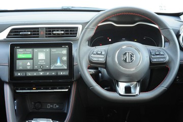 https://dvg-vehicle-assets.s3.amazonaws.com/C23219/aibryh5zw6r872q2e9gnvvm2c.jpg