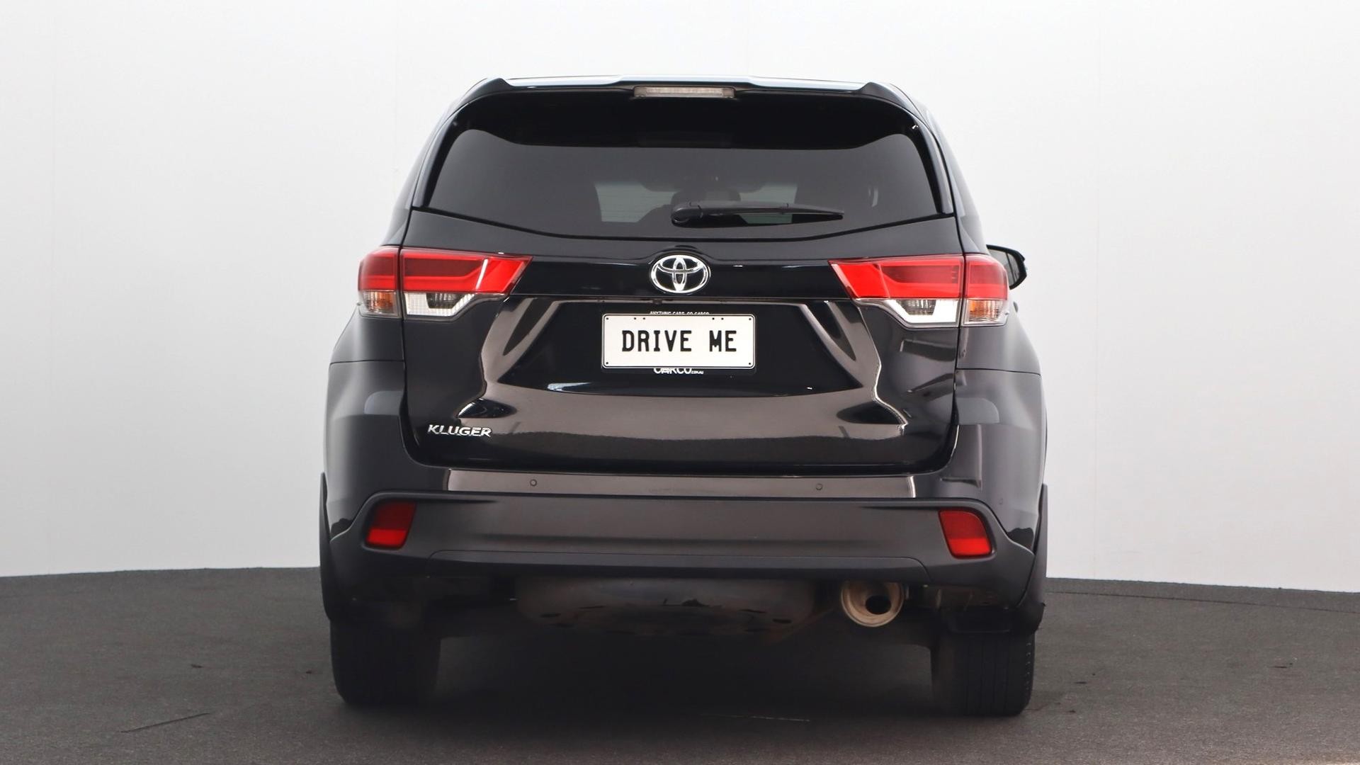 Toyota Kluger image 3