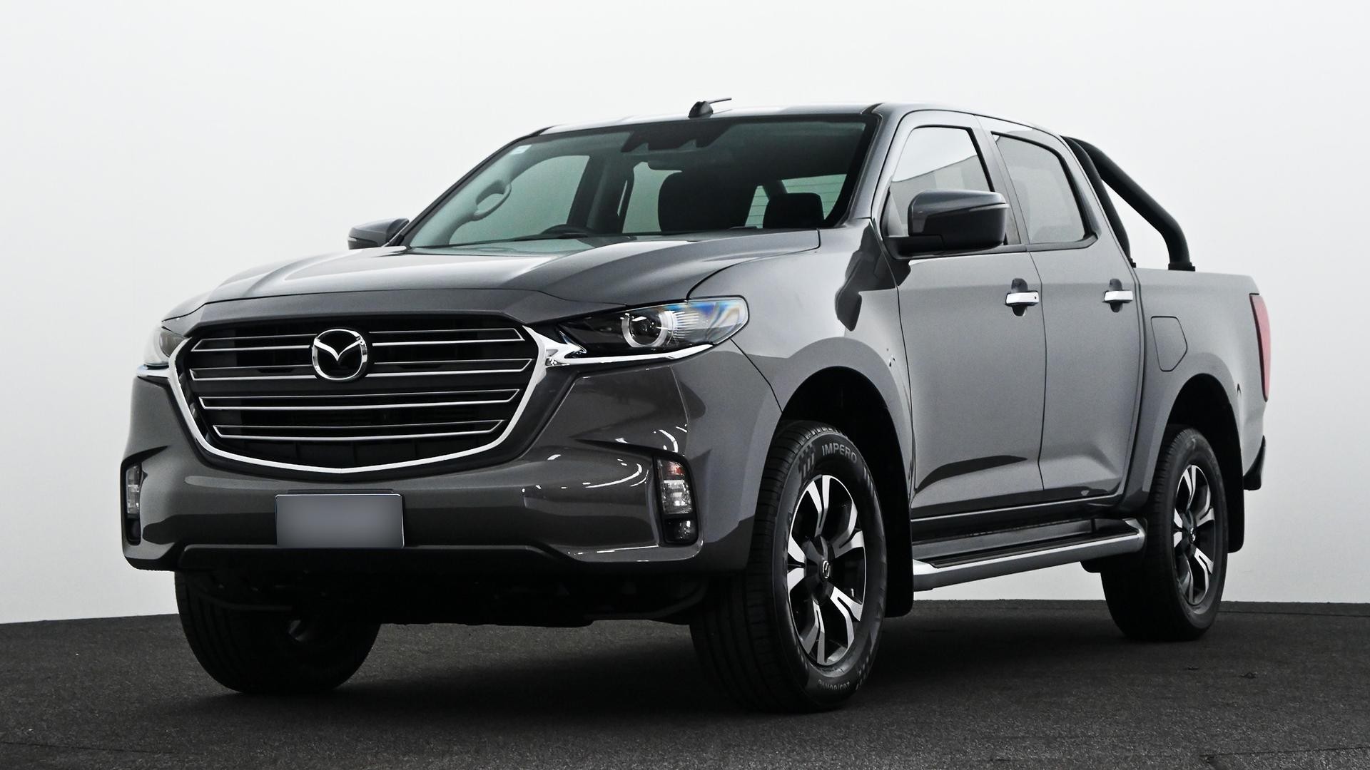 Mazda Bt-50 image 1