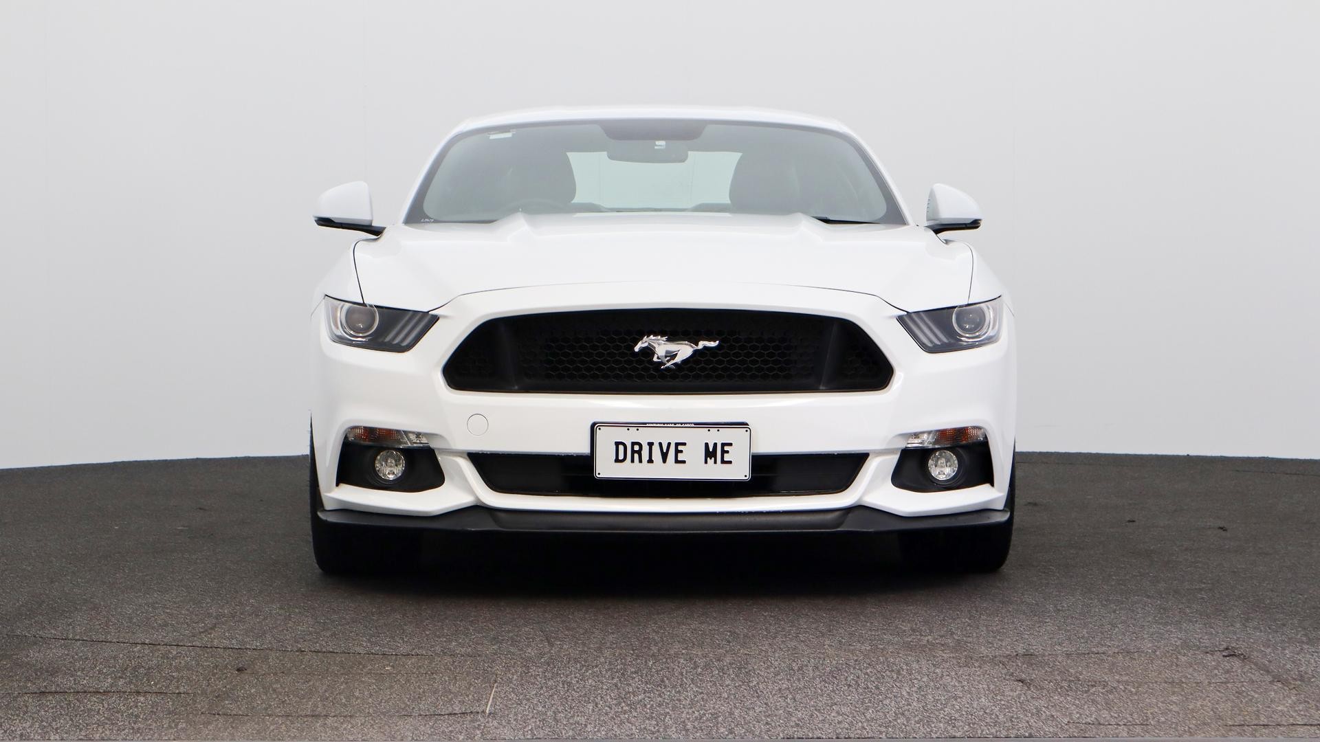 Ford Mustang image 2