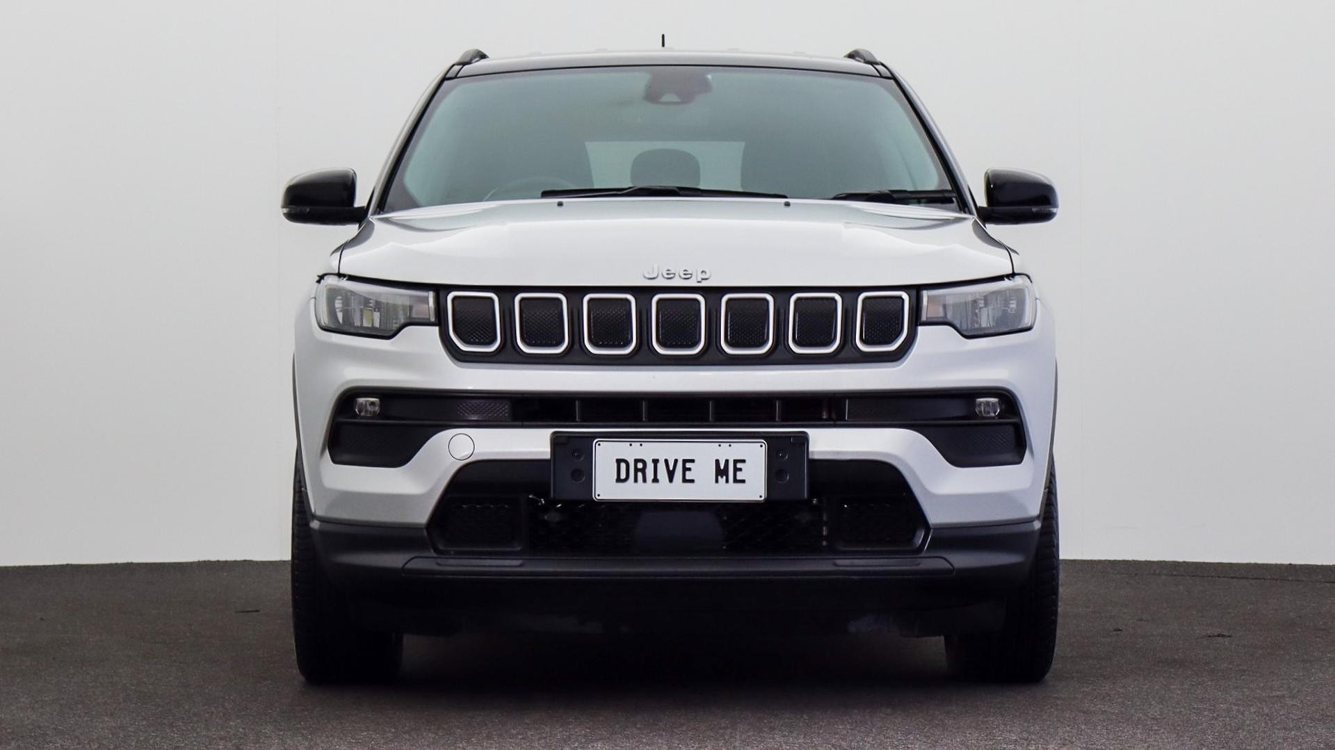 Jeep Compass image 2