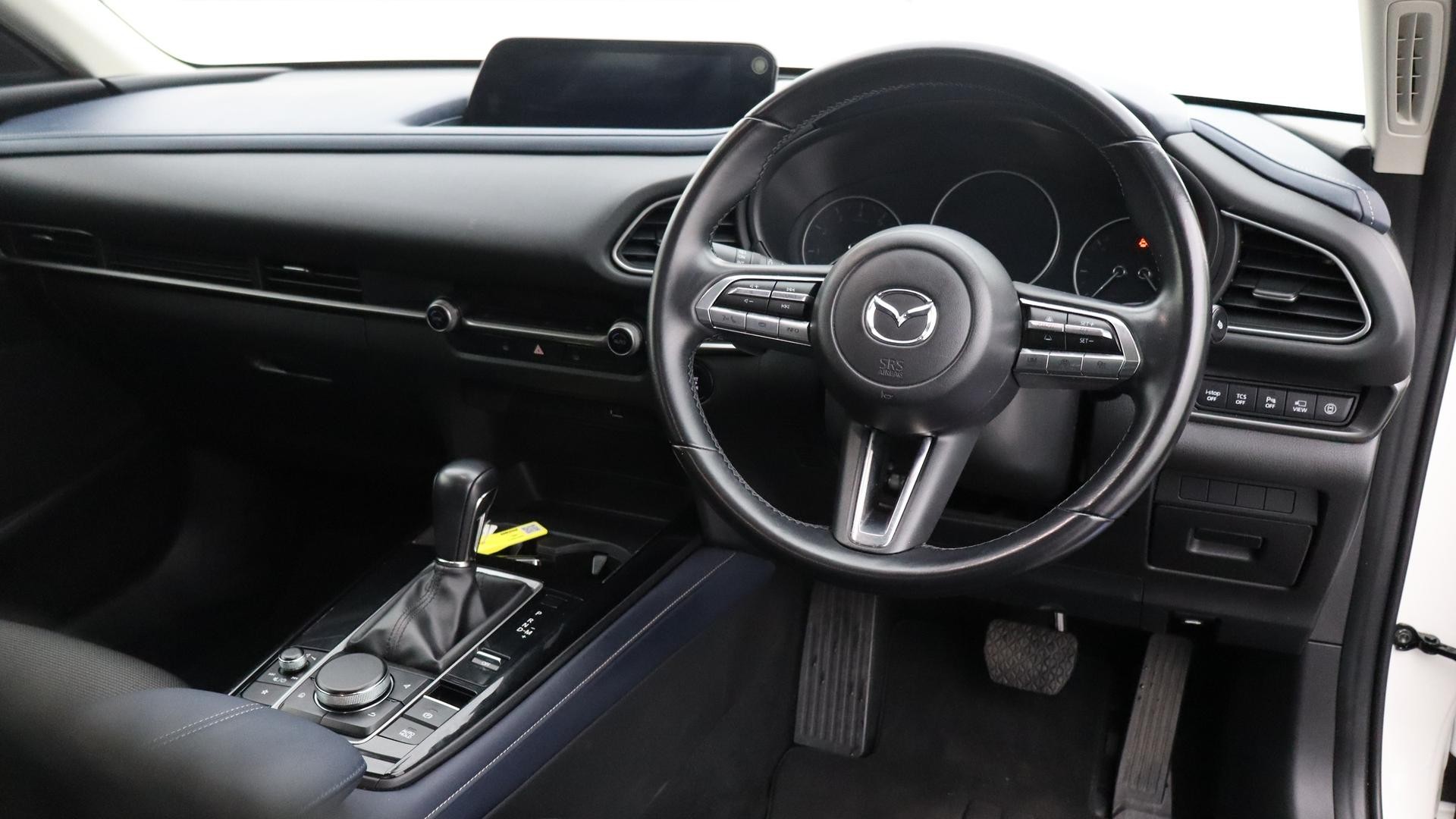 Mazda Cx-30 image 4