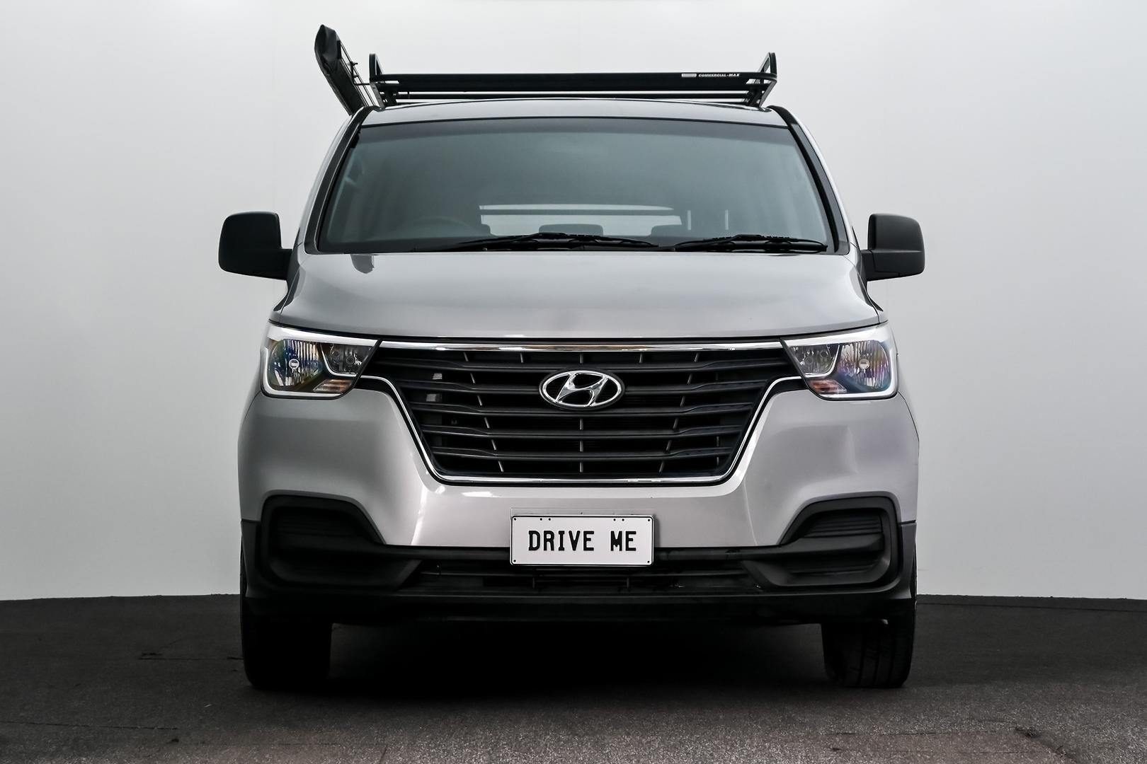 Hyundai Iload image 2