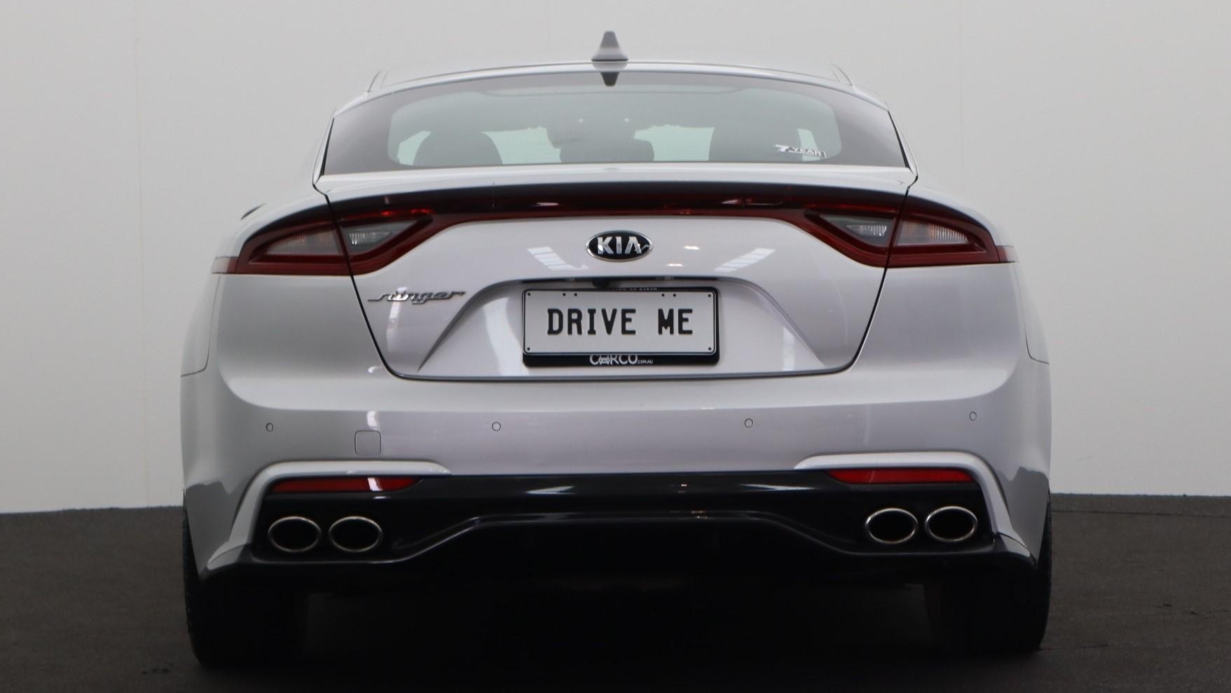 Kia Stinger image 3