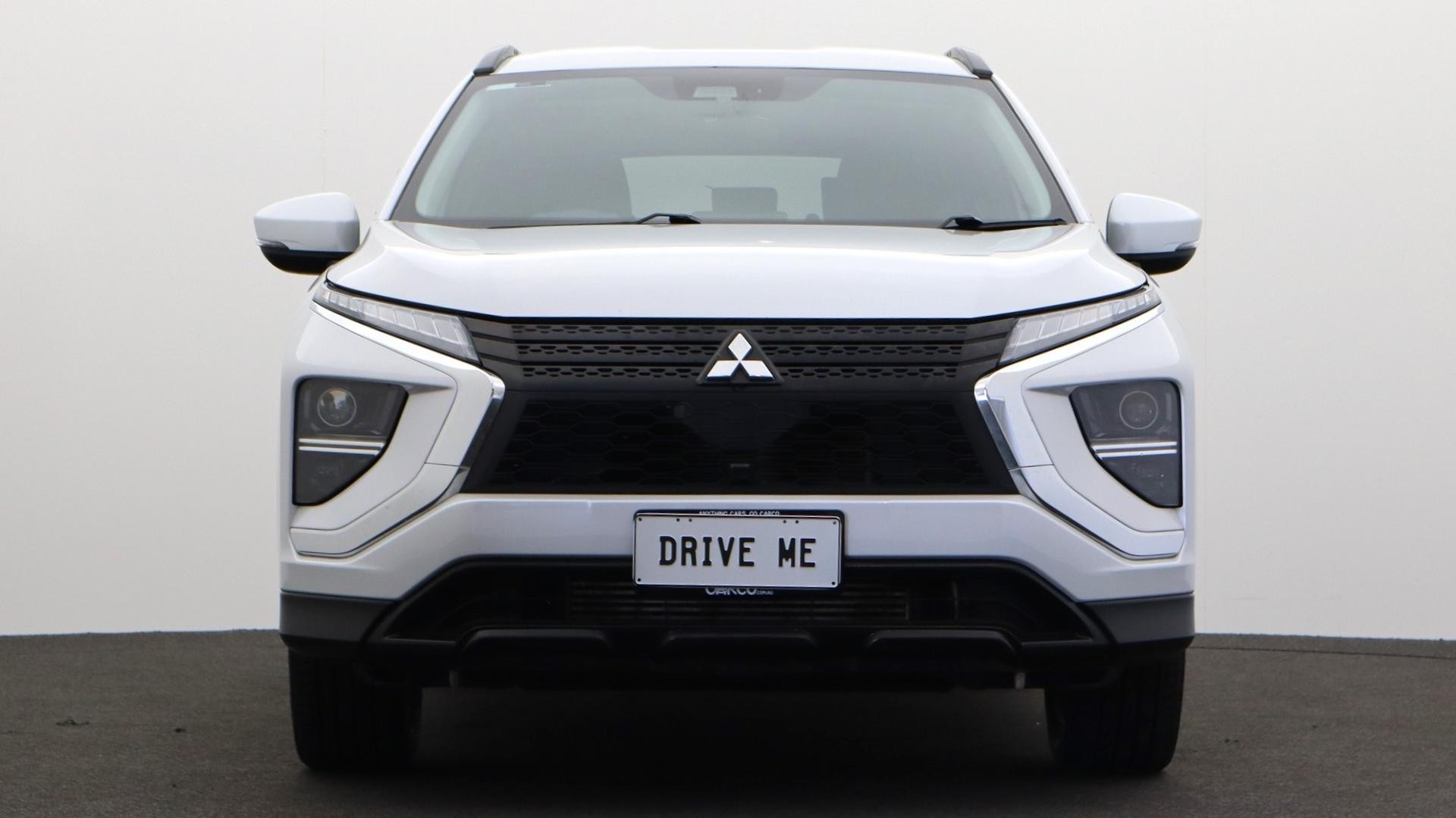 Mitsubishi Eclipse Cross image 2