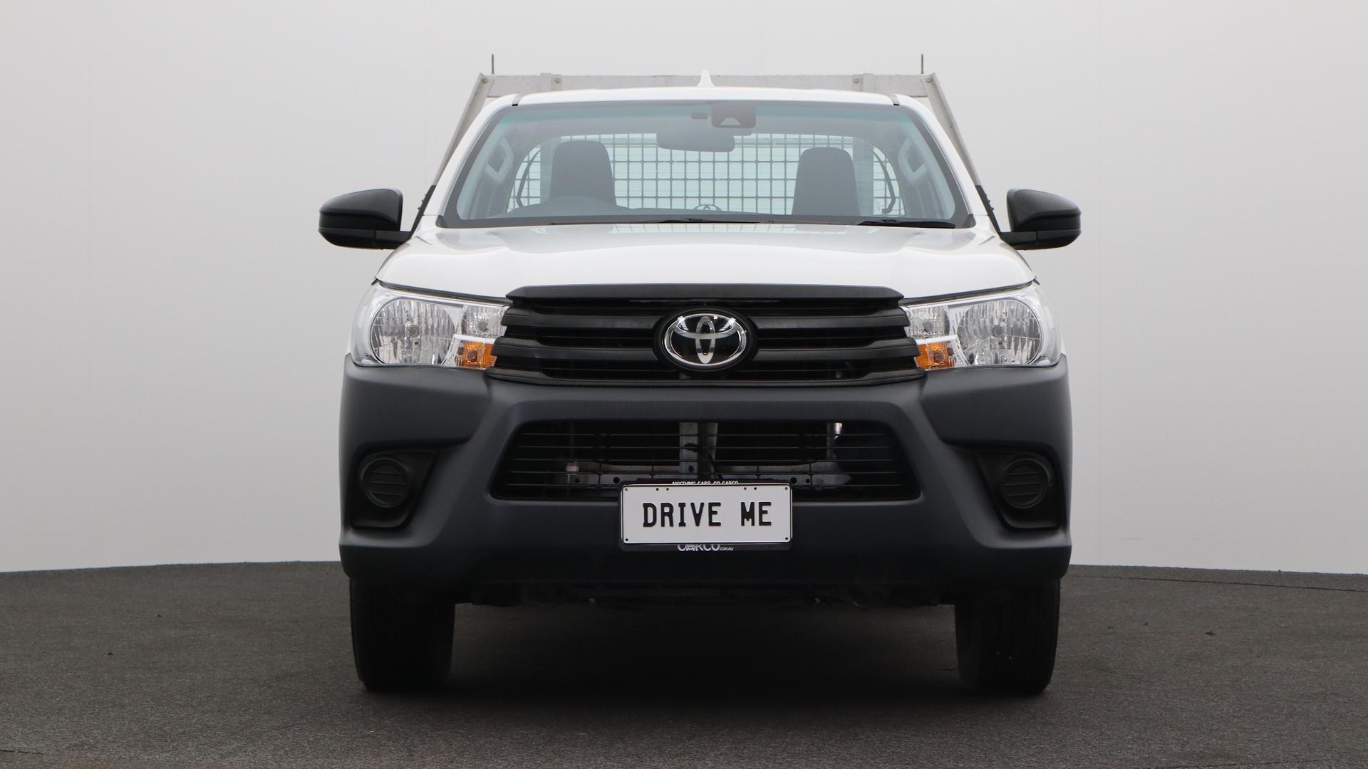 Toyota Hilux image 2
