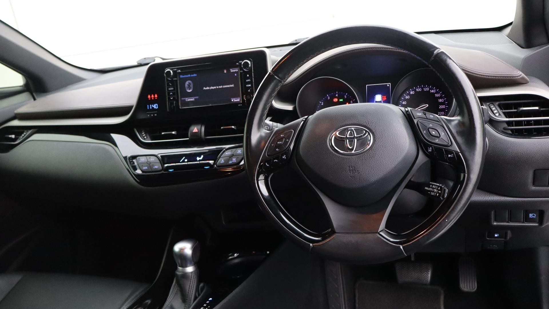 Toyota C-hr image 4