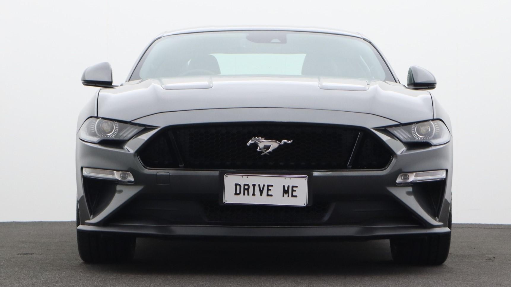 Ford Mustang image 2