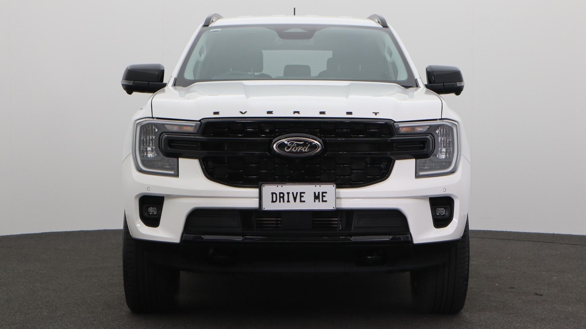 Ford Everest image 2