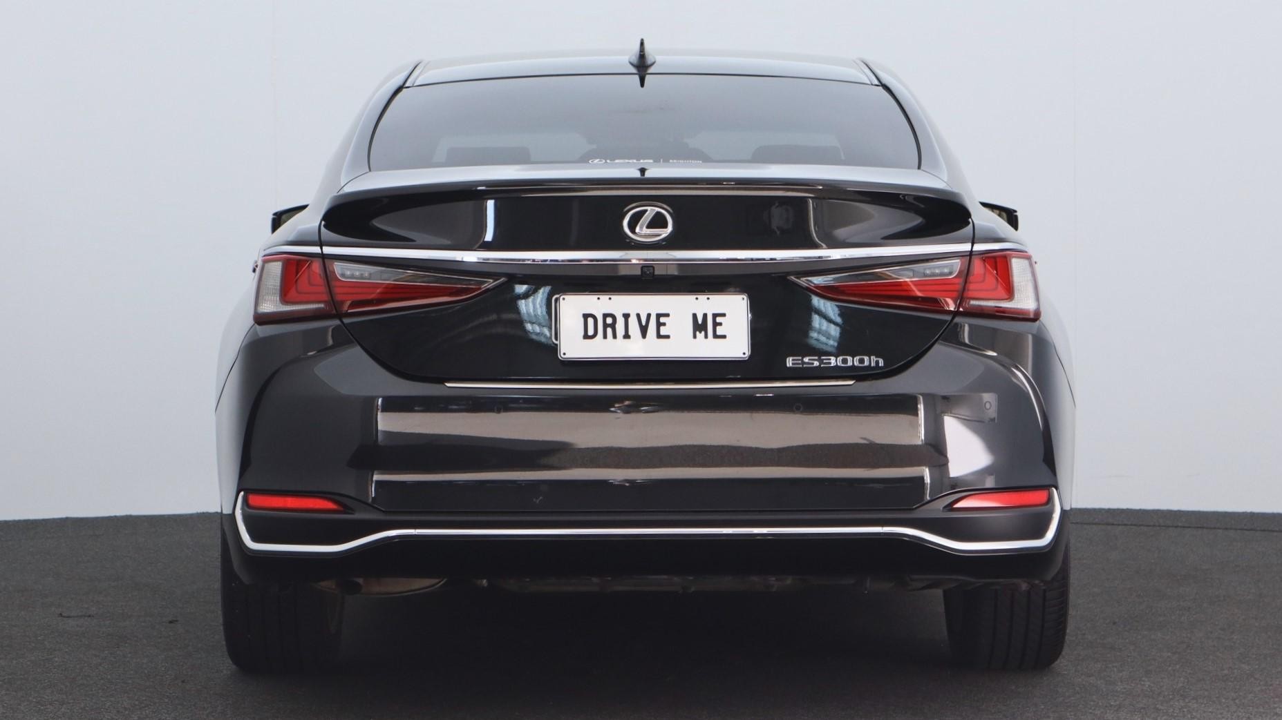 Lexus Es image 3