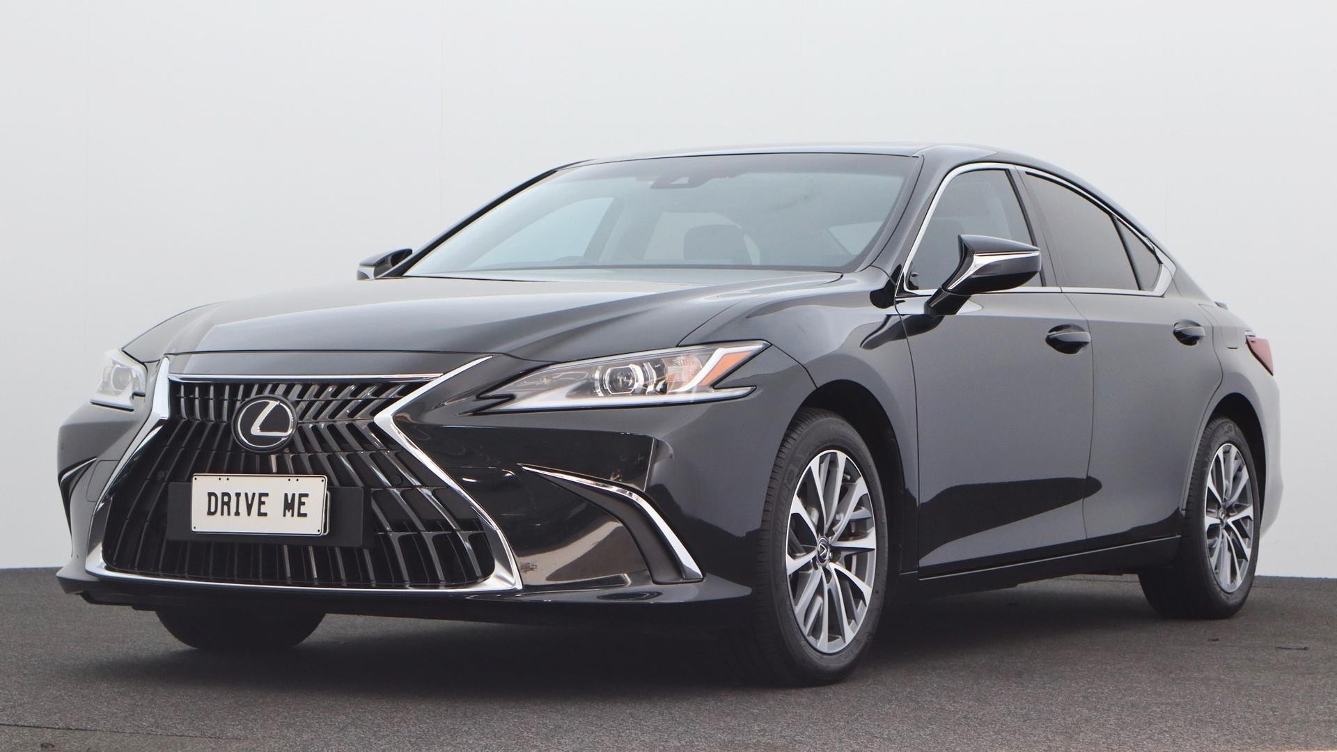 Lexus Es image 1
