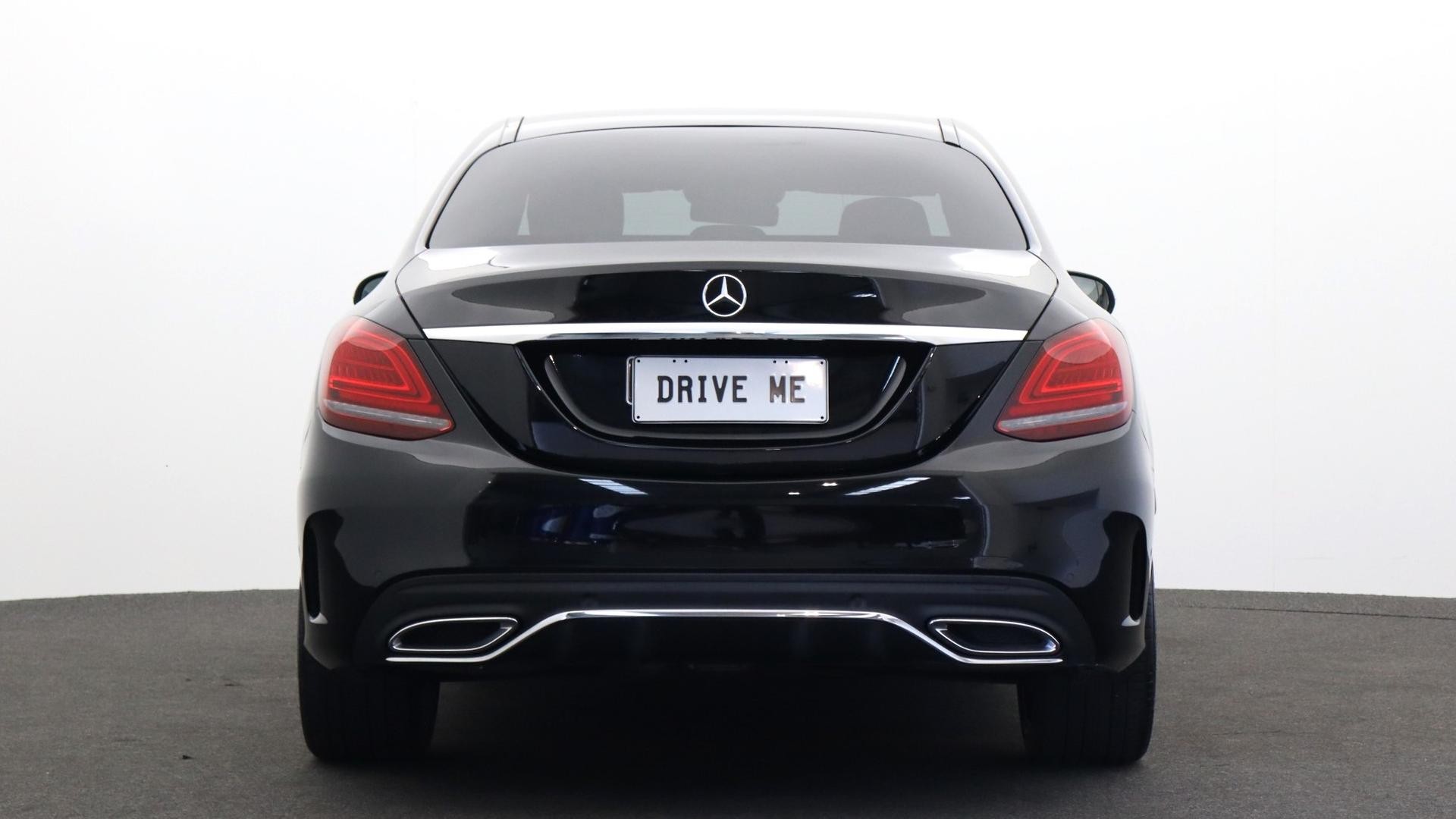 Mercedes Benz C-class image 3