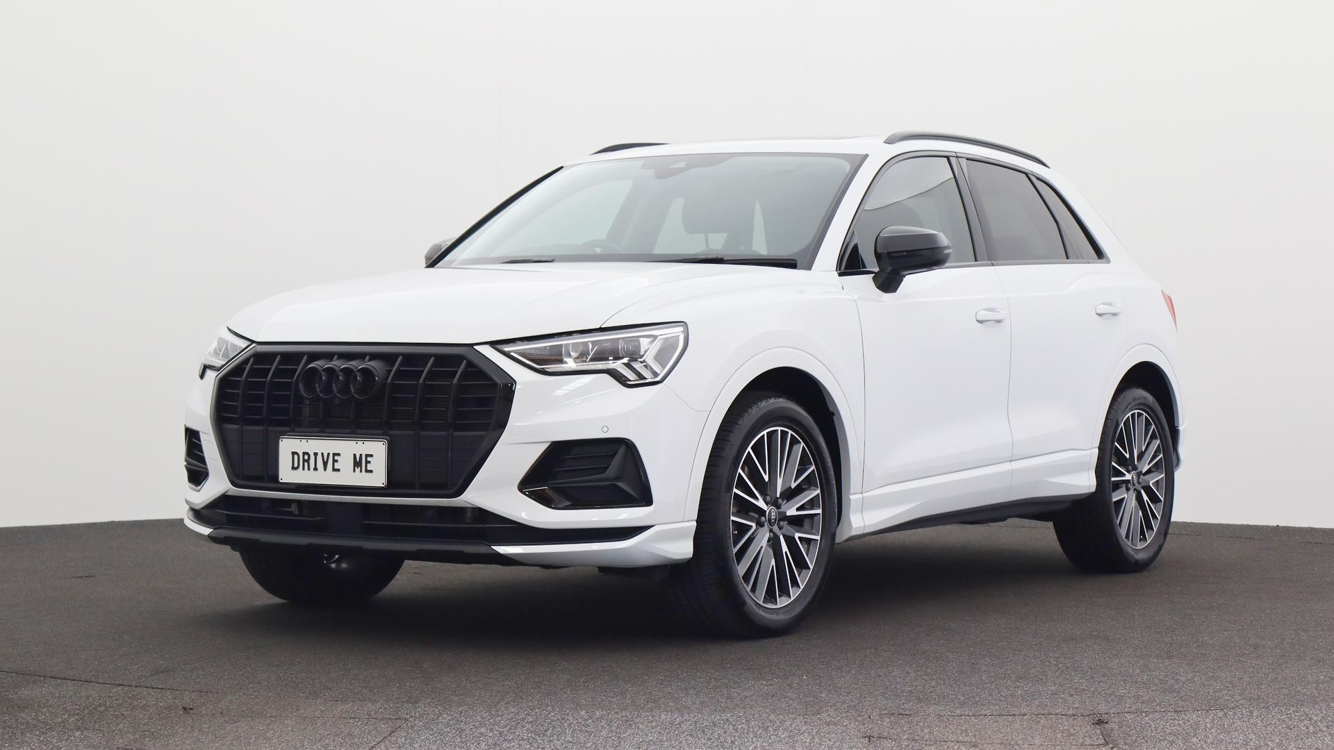 Audi Q3 image 1