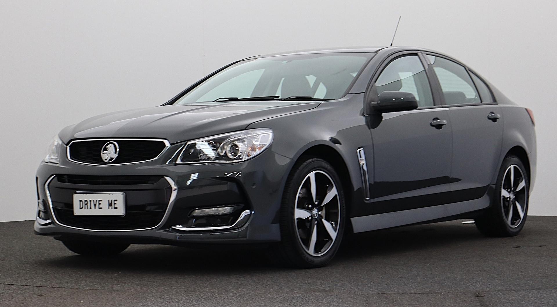 Holden Commodore image 1