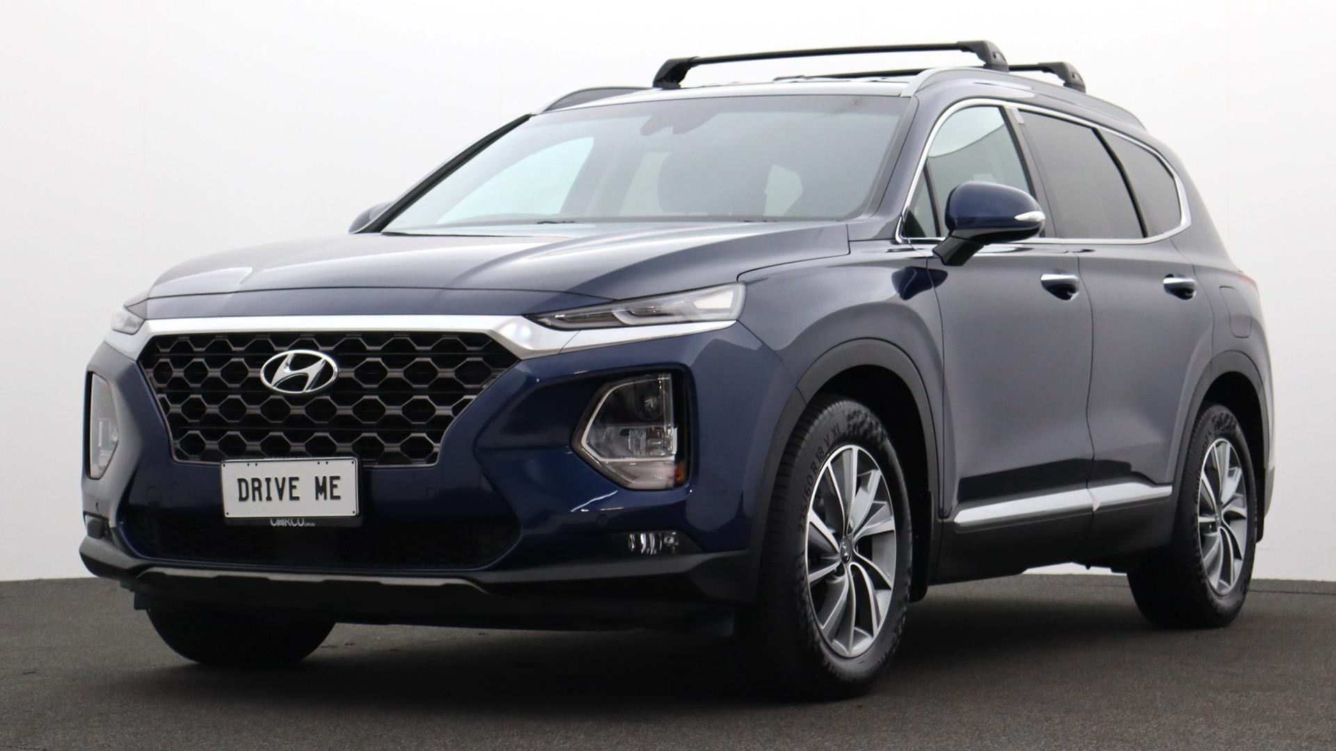 Hyundai Santa Fe image 1