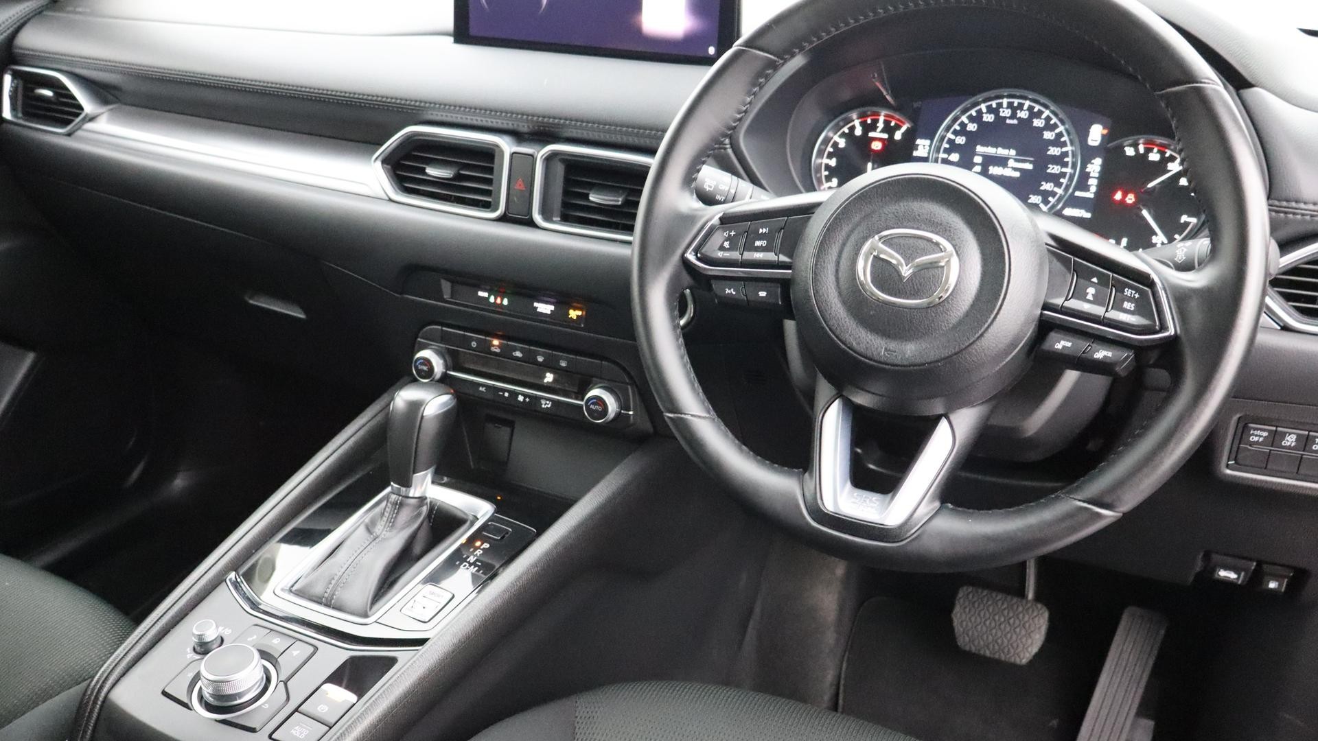 Mazda Cx-5 image 4
