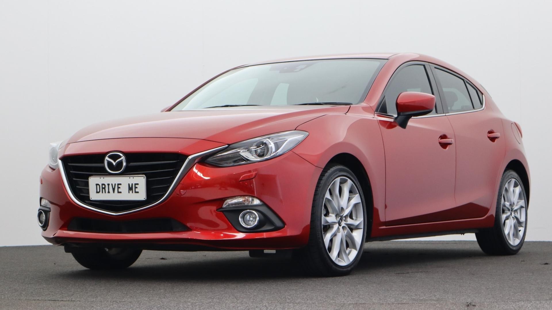 Mazda 3 image 1