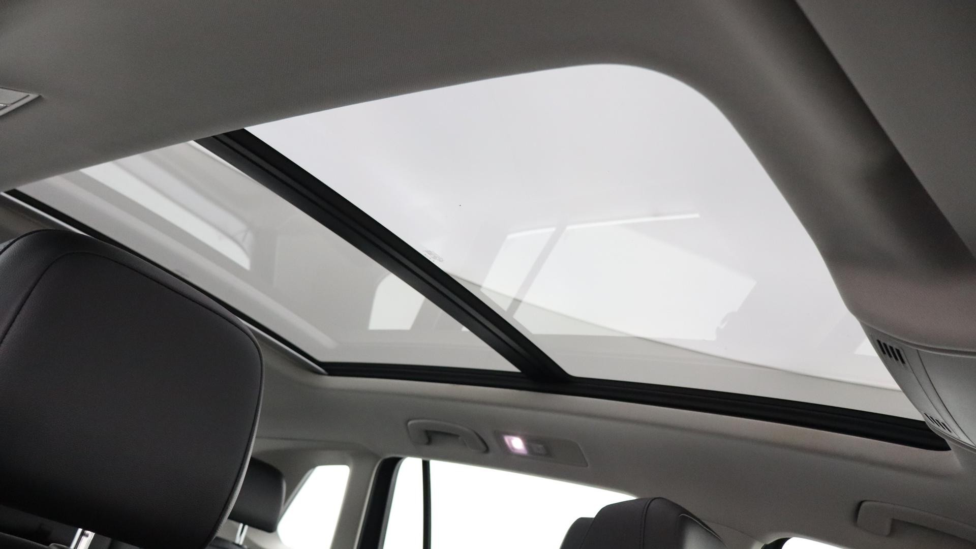 Volkswagen Tiguan image 4