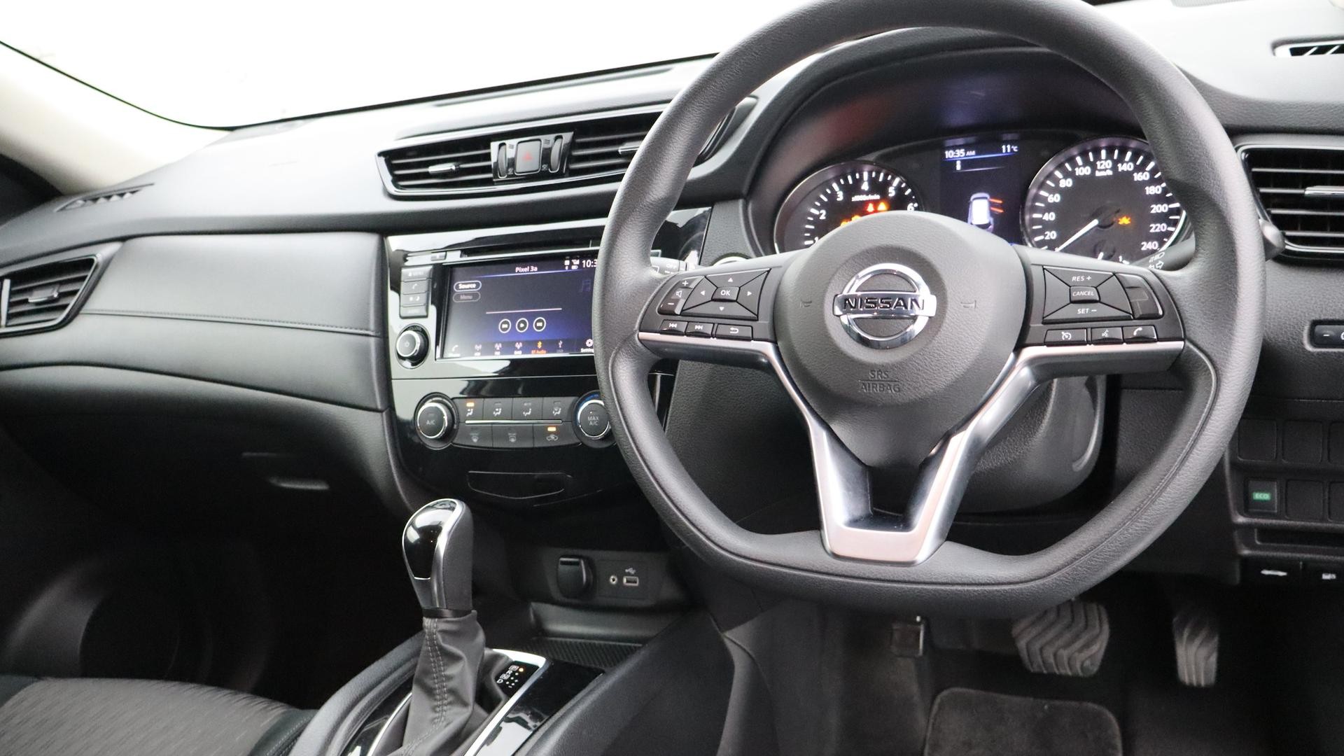 Nissan X-trail image 4