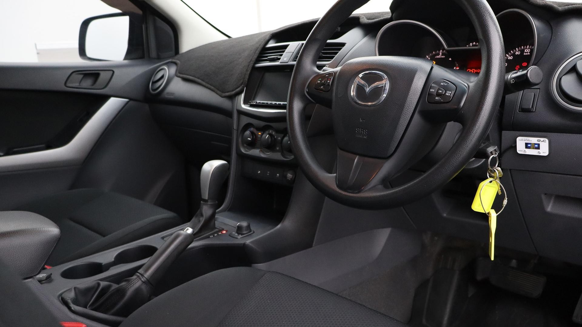 Mazda Bt-50 image 4