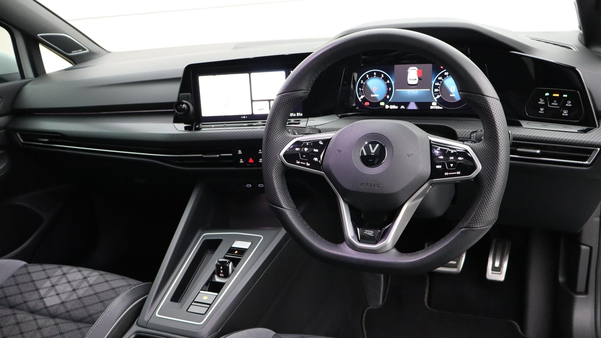Volkswagen Golf image 4