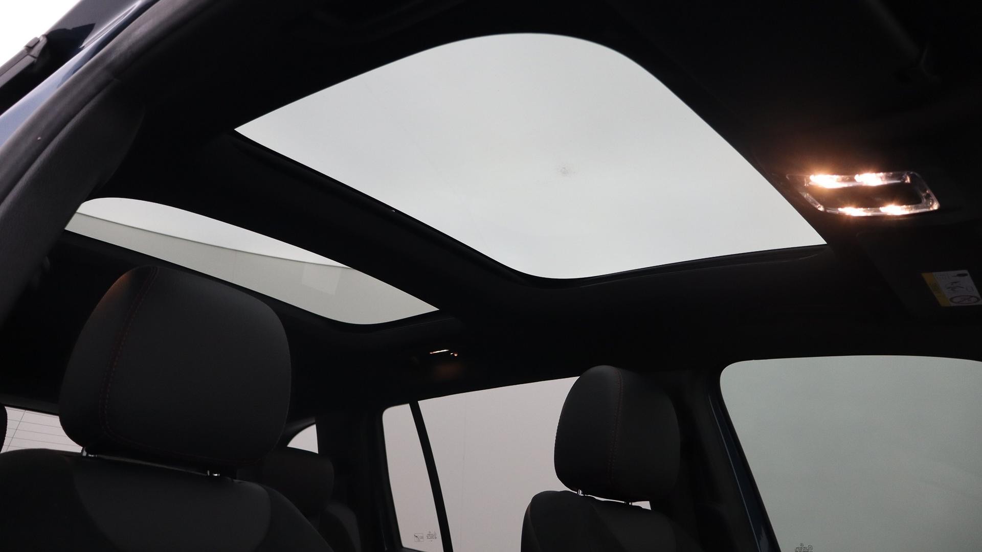 Mercedes Benz Glb-class image 4