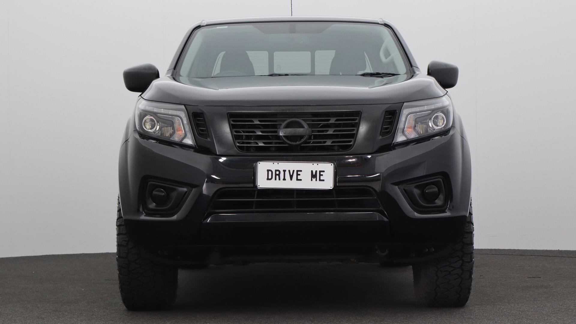 Nissan Navara image 2