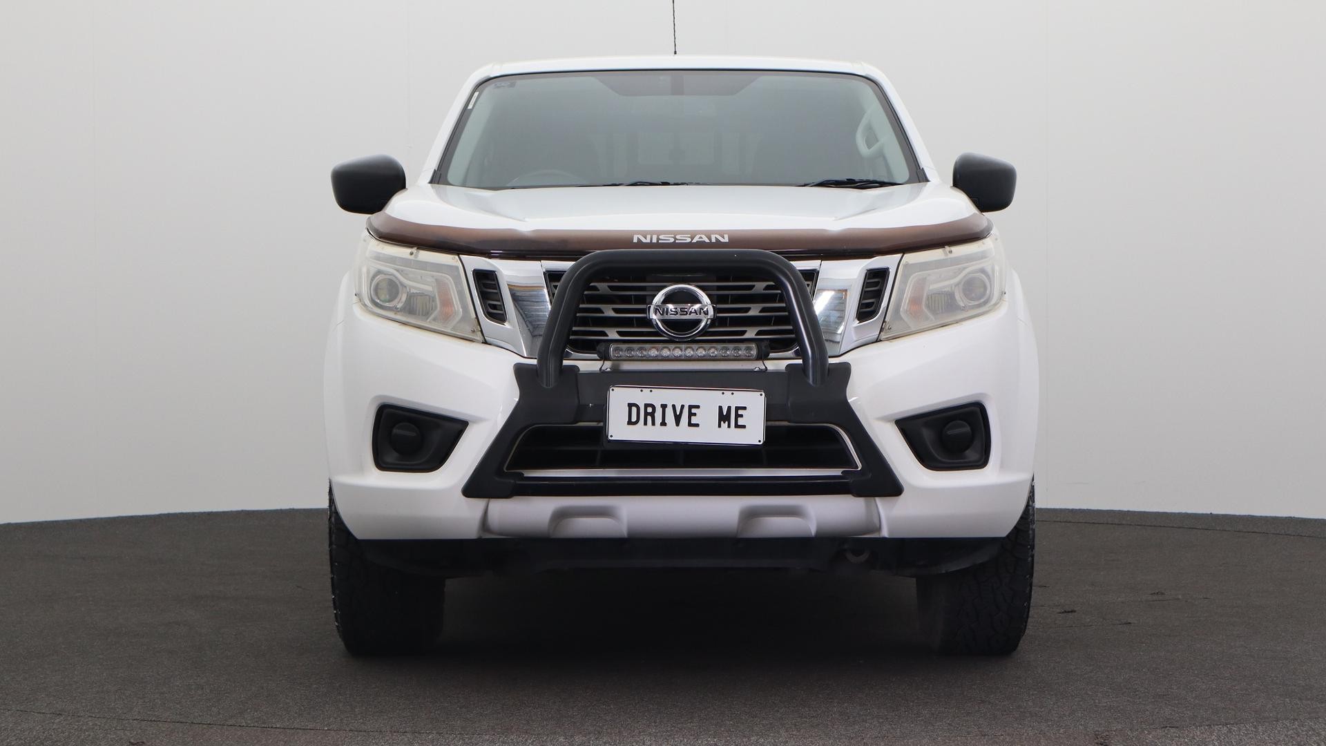 Nissan Navara image 2