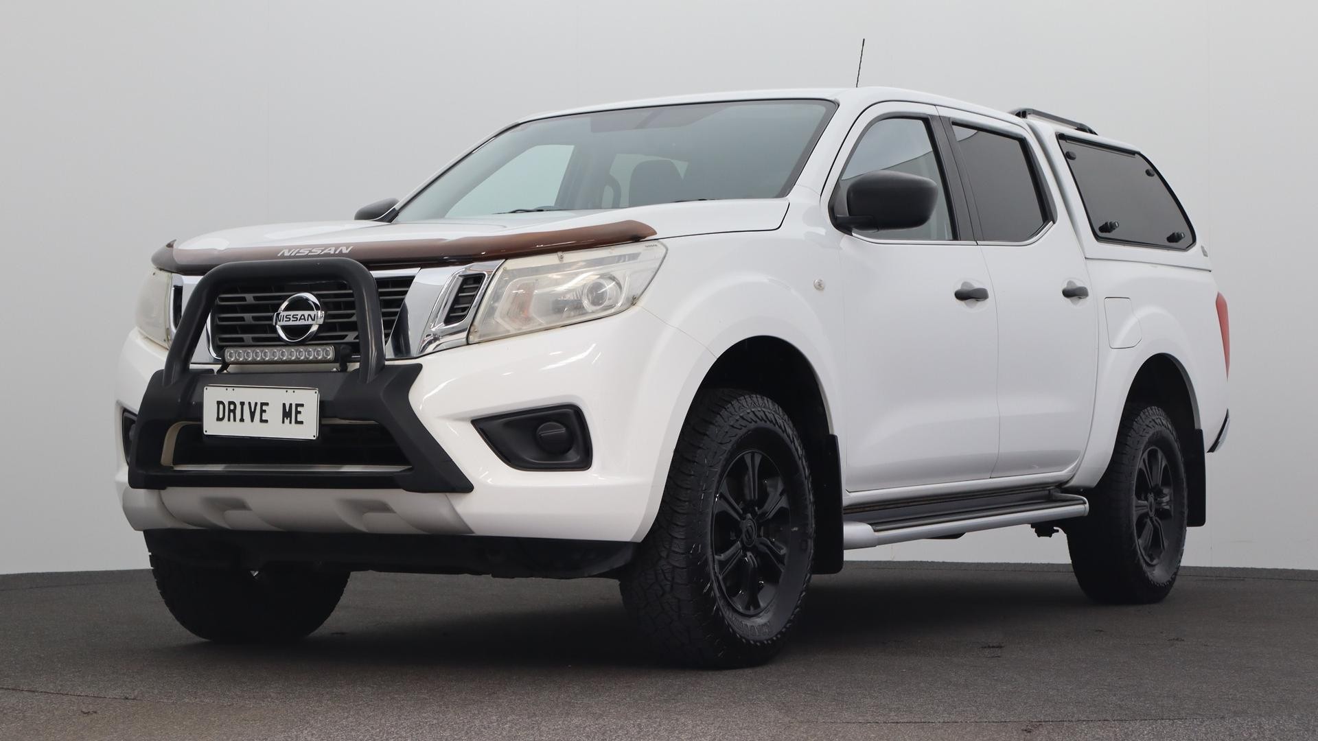Nissan Navara image 1