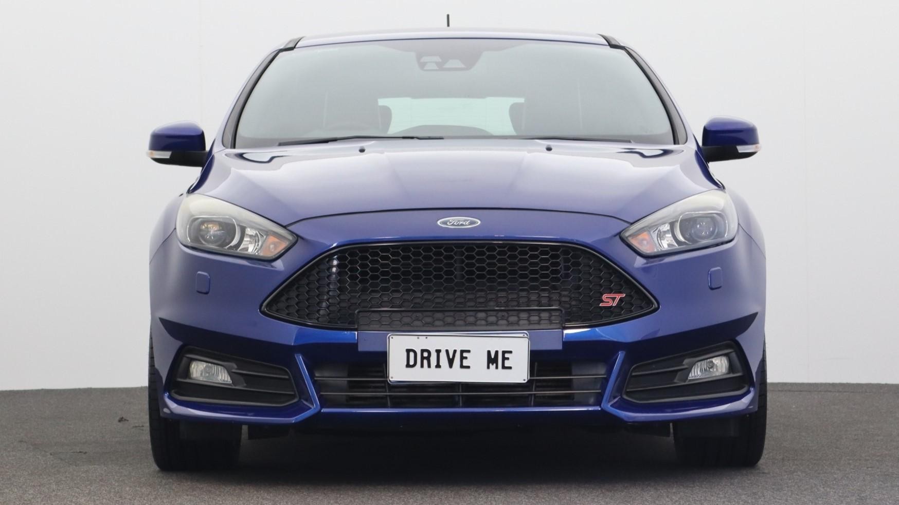Ford Focus image 2