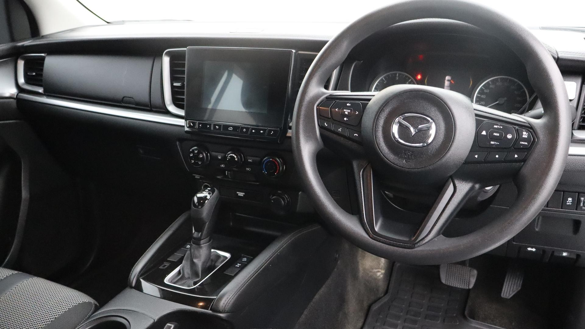 Mazda Bt-50 image 4