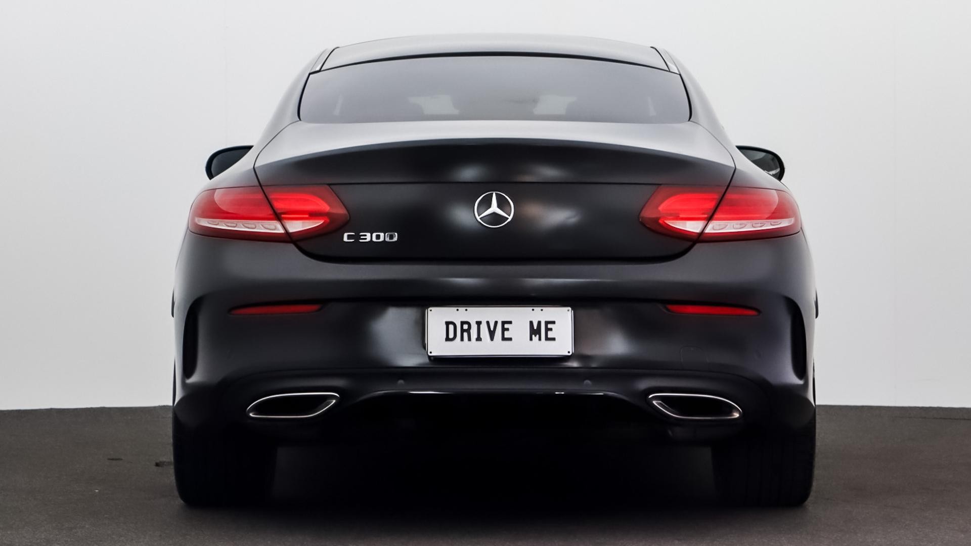 Mercedes Benz C-class image 3