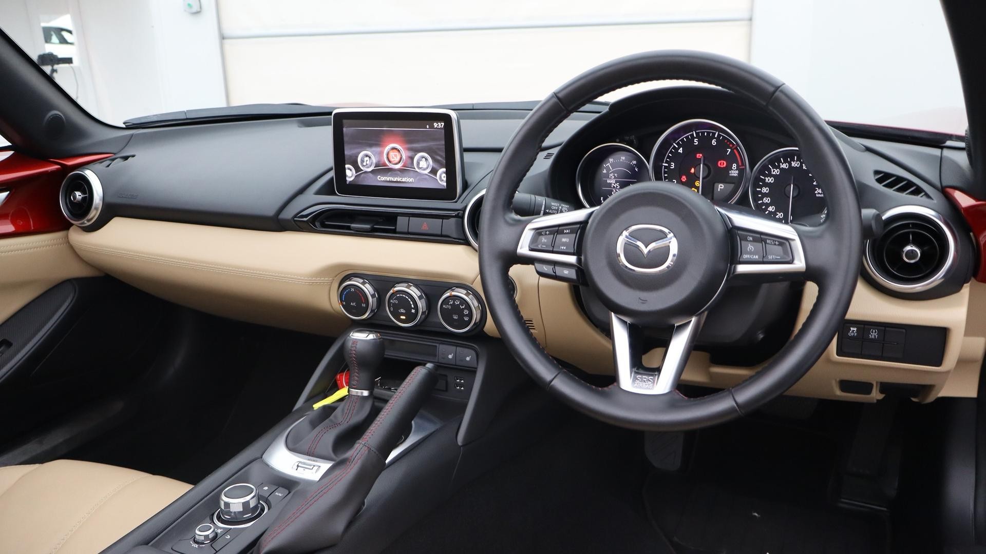 Mazda Mx-5 image 4