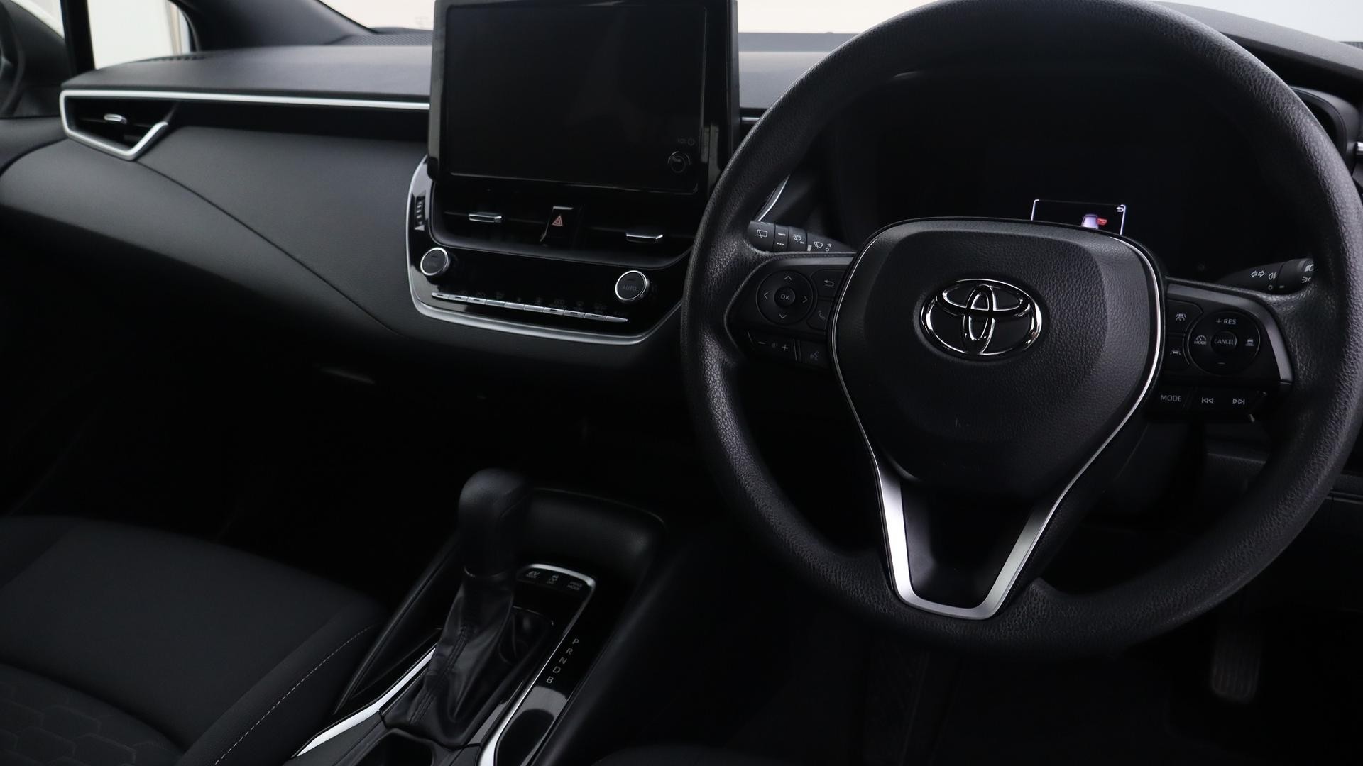 Toyota Corolla image 4