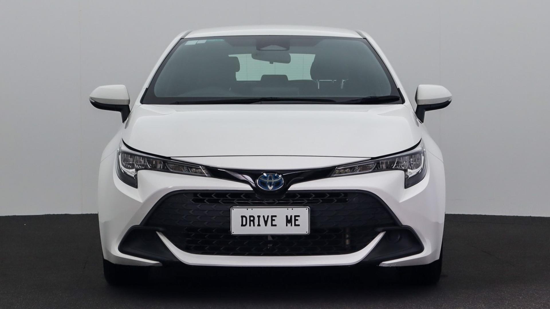 Toyota Corolla image 2
