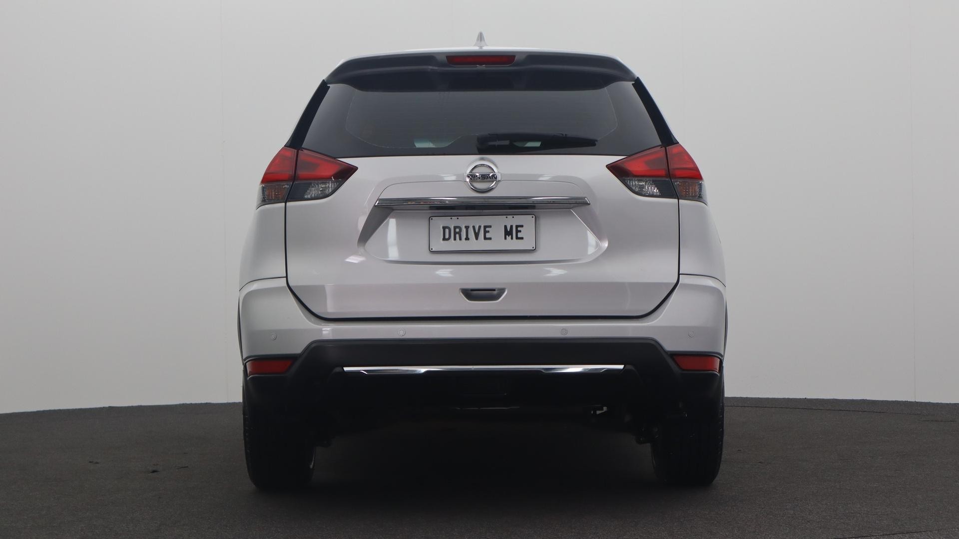 Nissan X-trail image 3