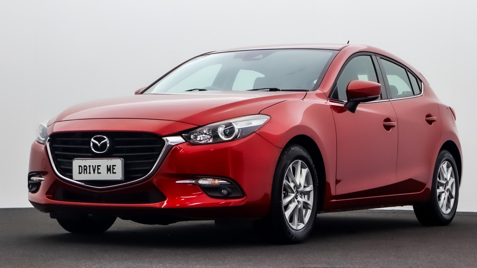 Mazda 3 image 1