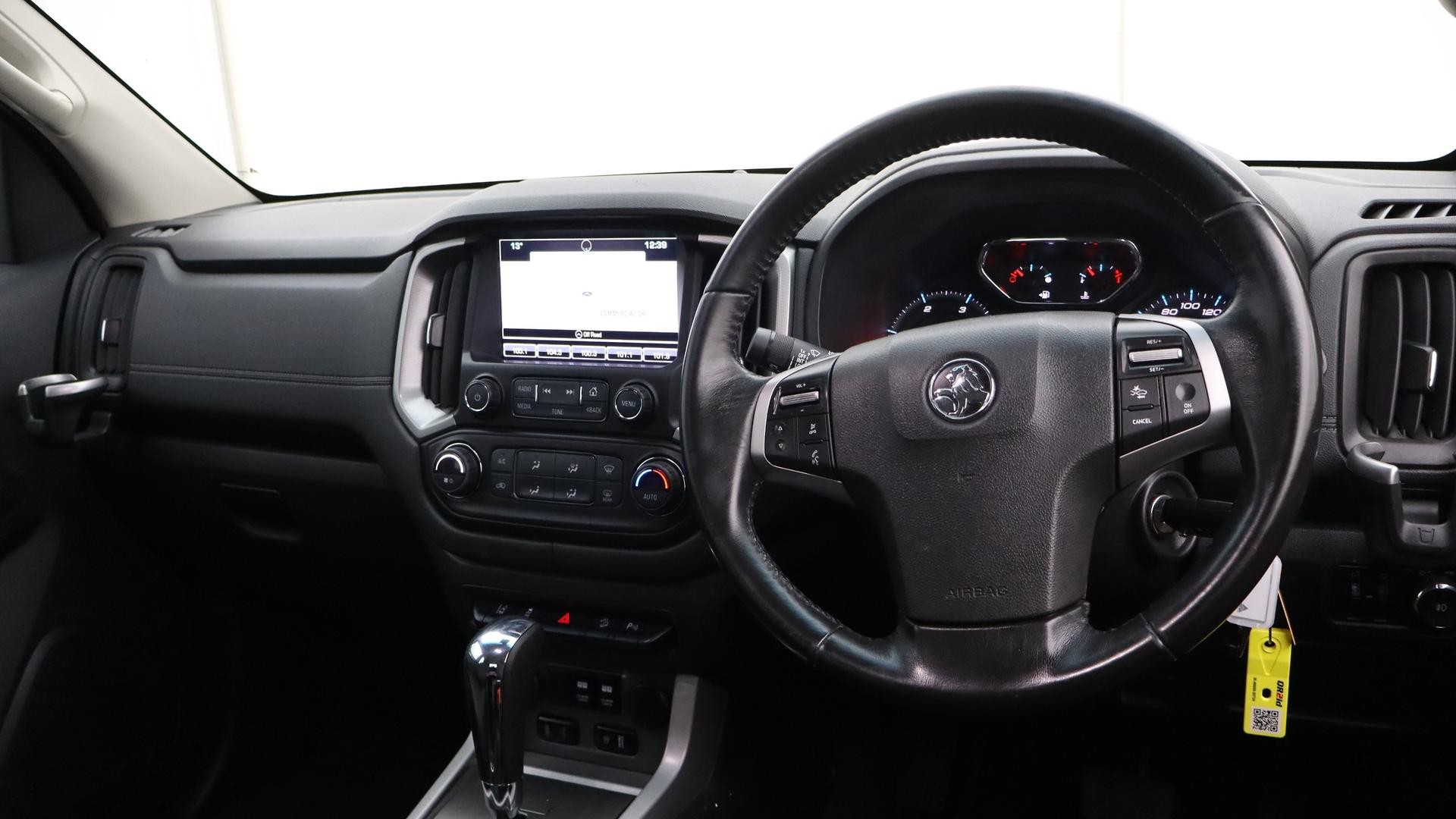 Holden Colorado image 4