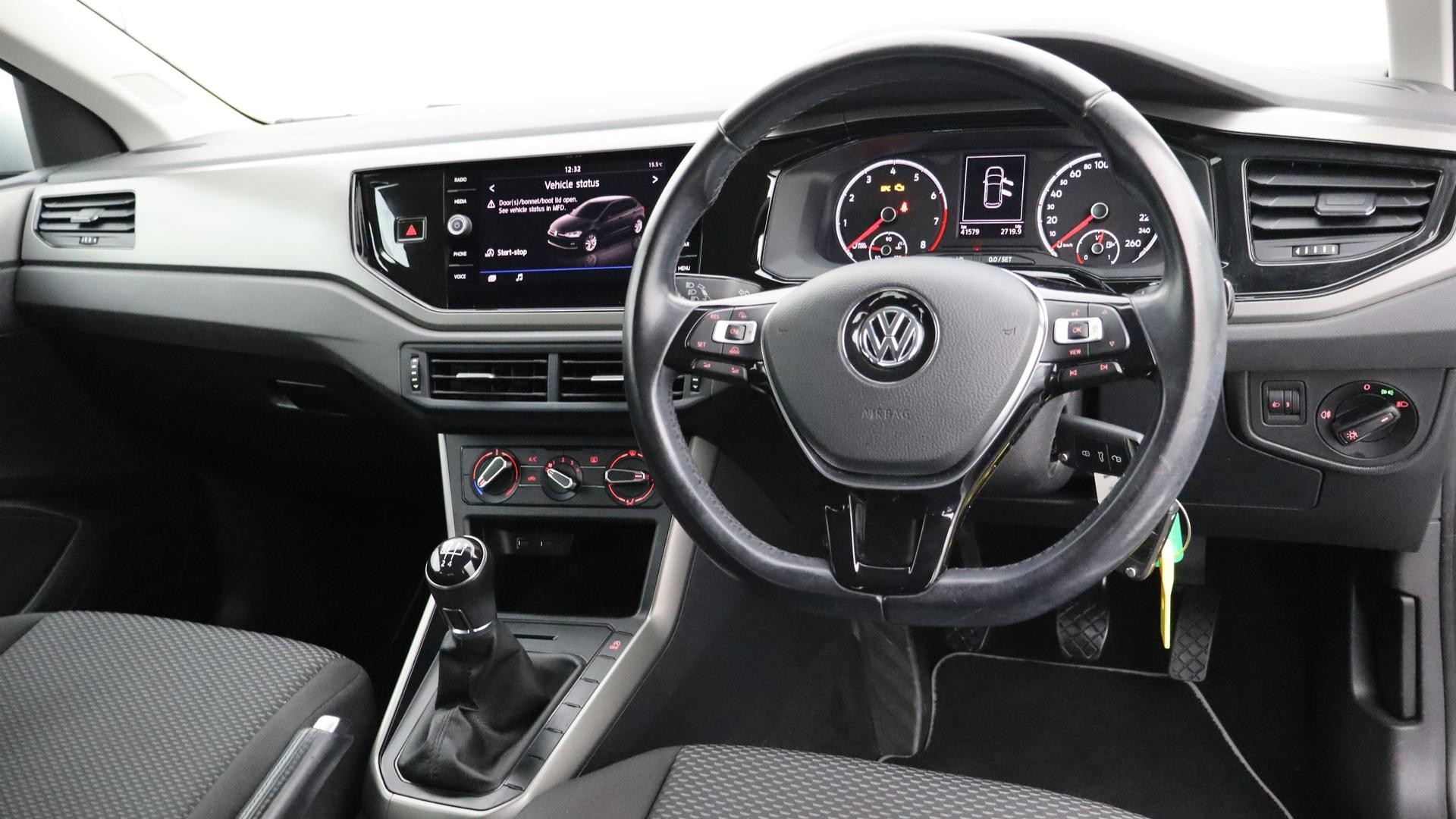 Volkswagen Polo image 4