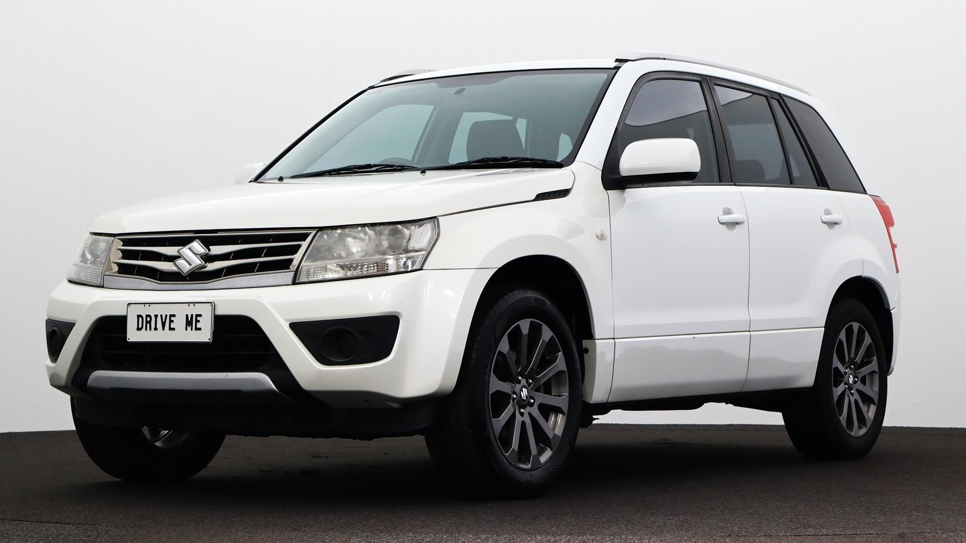 Suzuki Grand Vitara image 1
